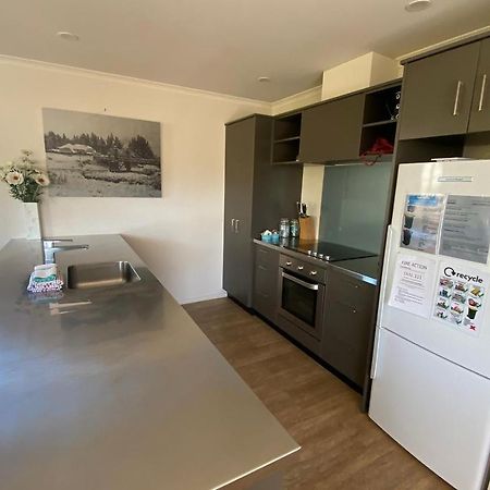 Ribbonwood Cottage เลคเทคาโป ภายนอก รูปภาพ