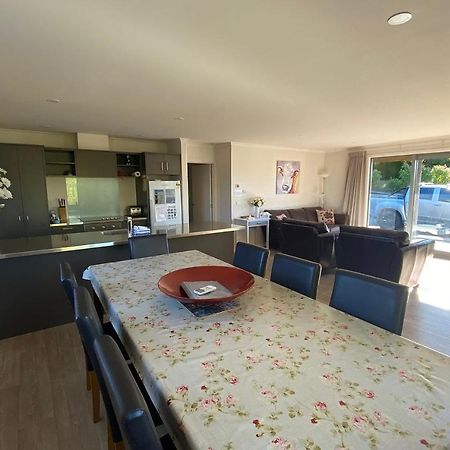 Ribbonwood Cottage เลคเทคาโป ภายนอก รูปภาพ