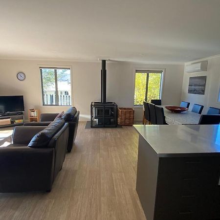 Ribbonwood Cottage เลคเทคาโป ภายนอก รูปภาพ