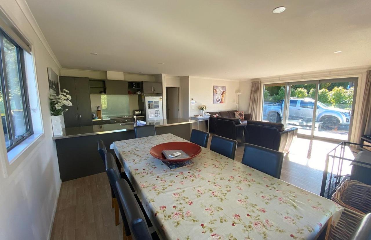 Ribbonwood Cottage เลคเทคาโป ภายนอก รูปภาพ